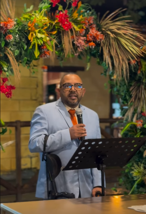 Testemunho Pr. Sandro Santos